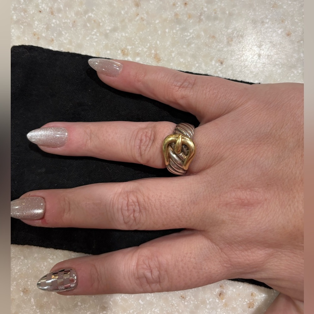 David Yurman Two-Tone Sculpted Cable Buckle Ring - Picture 5 of 10